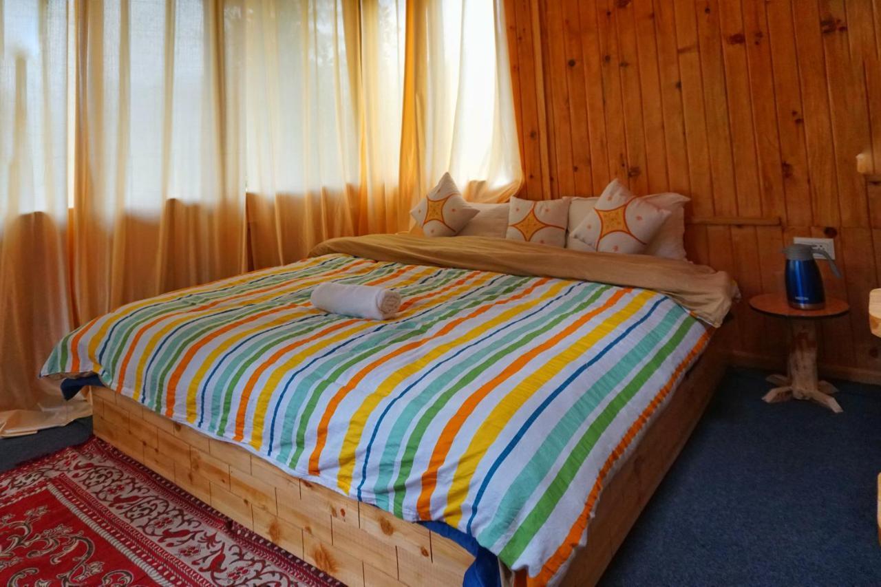 Отель Freebird Nest Jibhi Экстерьер фото