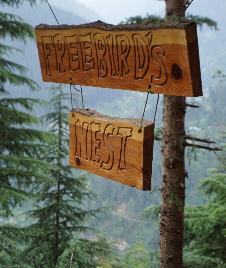 Отель Freebird Nest Jibhi Экстерьер фото
